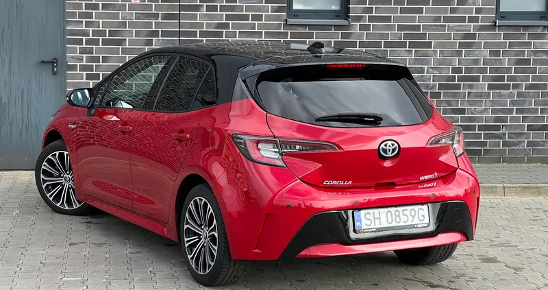 Toyota Corolla cena 84900 przebieg: 89000, rok produkcji 2019 z Szklarska Poręba małe 667